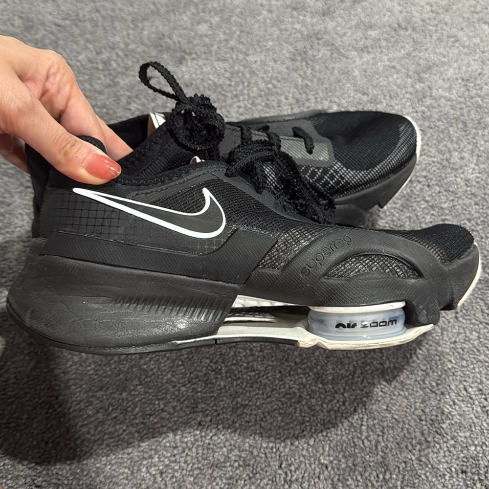 Nike women’s Black Athletic Shoes